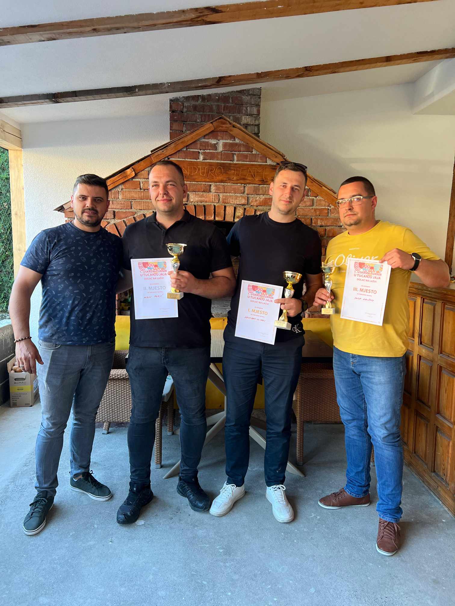 Kristijan Slipac pobjednik turnira u tucanju jaja “Putićevo 2024”